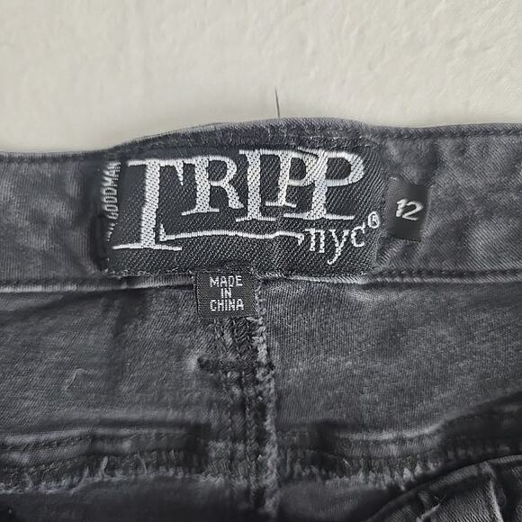 TRIPP NYC Womens Black Capri Cropped Pants 12 Stretch Skull Detail Grunge Goth - Picture 6 of 14